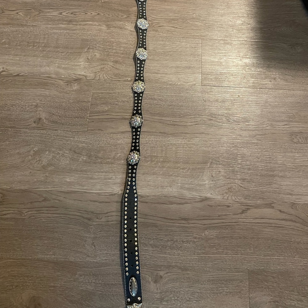 NWOT Large bling belt